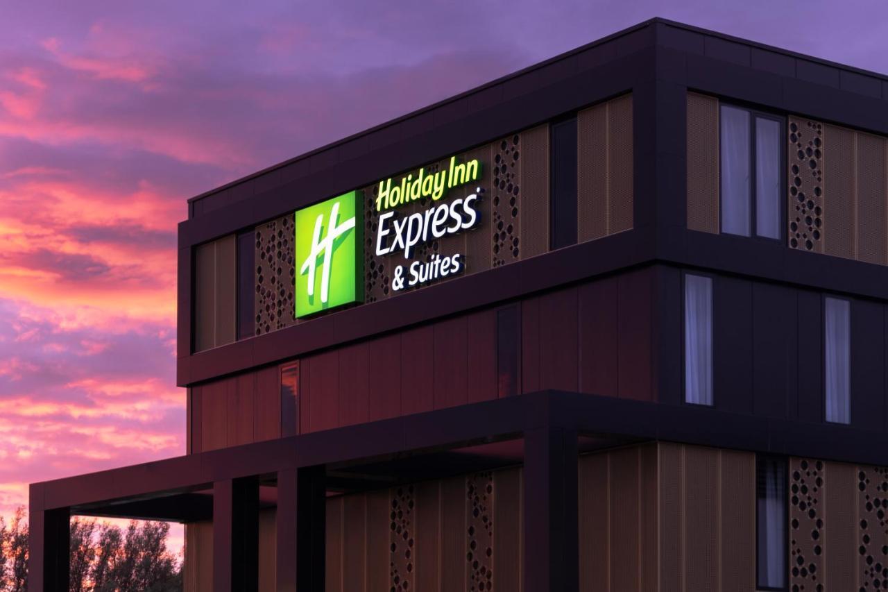 Holiday Inn Express & Suites - Deventer By Ihg Exterior foto